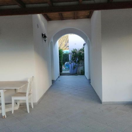 Residence I Pagghiari Bungalow Vulcano  Εξωτερικό φωτογραφία