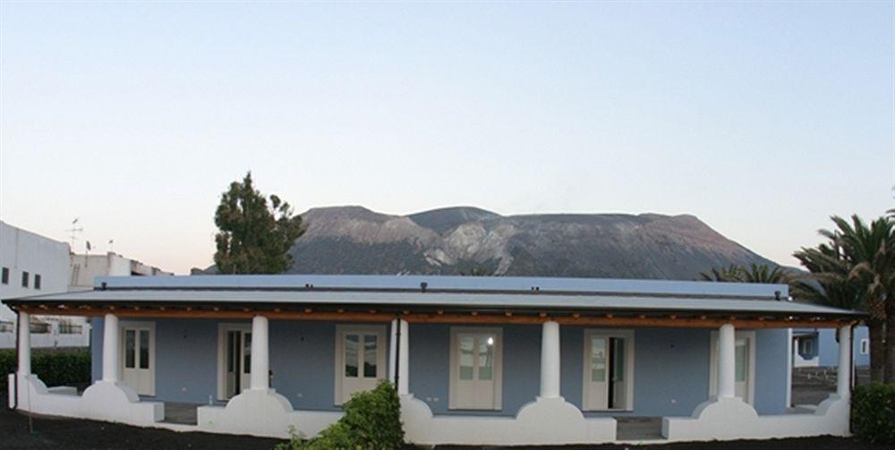 Residence I Pagghiari Bungalow Vulcano  Εξωτερικό φωτογραφία